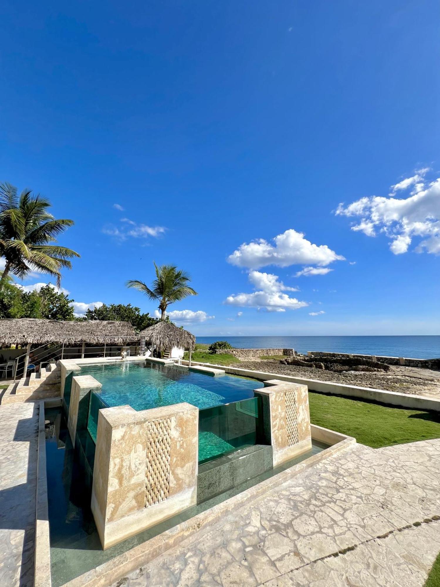 Triton Hotel Boutique & Restaurant Guayacanes Exterior photo